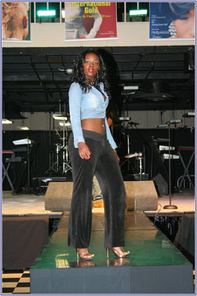 Bonner International Gold - Beauty & Fashion Trade Show